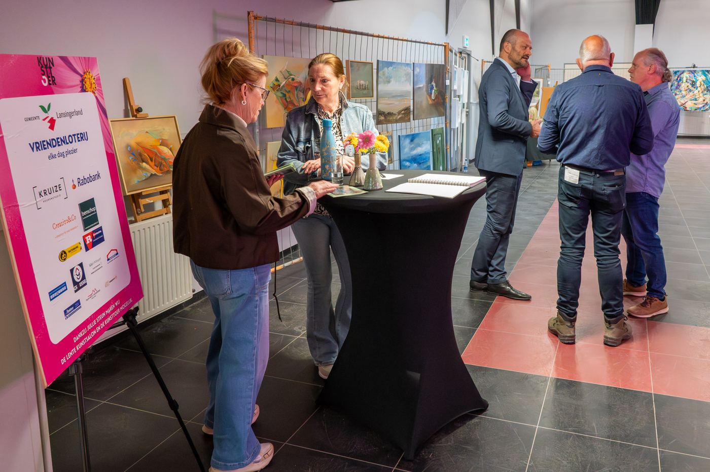 Vierde Lente Kunstsalon, foto 2